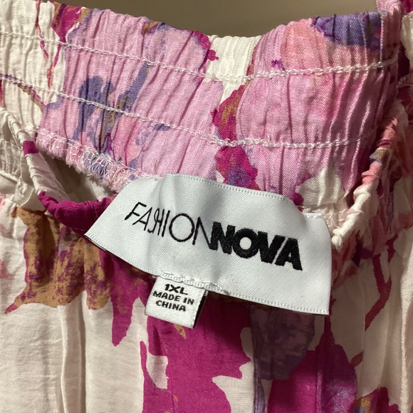 Women’s Floral Wide Leg Pants - Picture 5 of 5